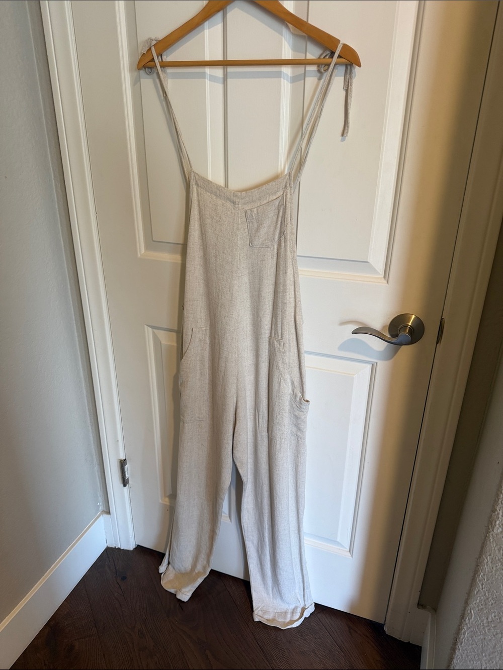 Stillwater Women’s Cream Linen-Blend Tie-Strap Jumpsuit Size S